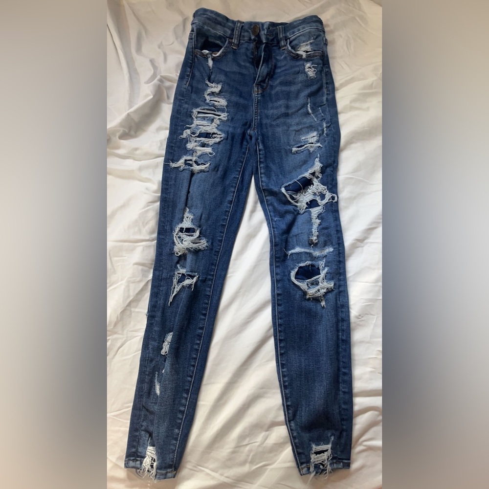 American Eagle outfitters. Barely worn. Good condition. Size00next level stretch
